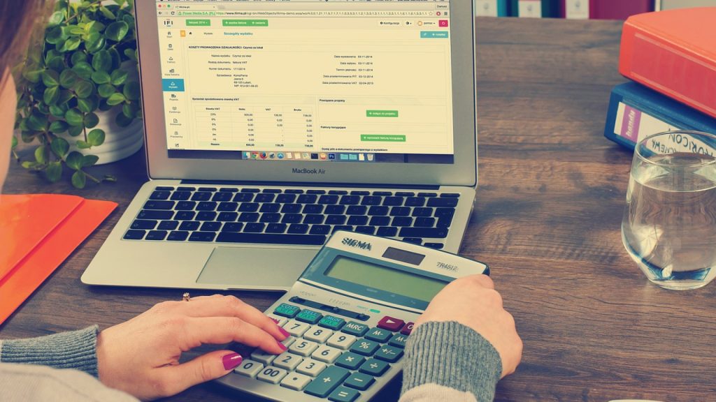 Dématérialisation : simplifier le traitement des factures fournisseurs dans votre entreprise