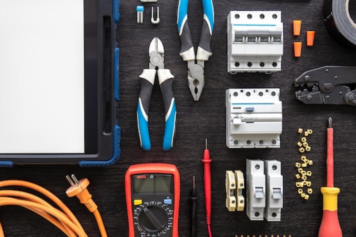 Pourquoi la fiabilité est essentielle dans le matériel électrique professionnel ?