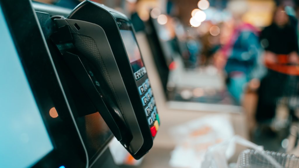 Comment choisir une caisse enregistreuse pour son commerce ?