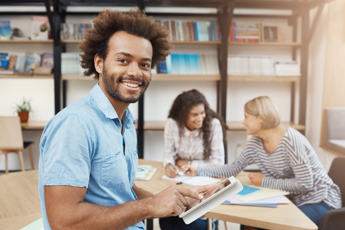 Comprendre le fonctionnement du bureau des entreprises dans les lycées professionnels